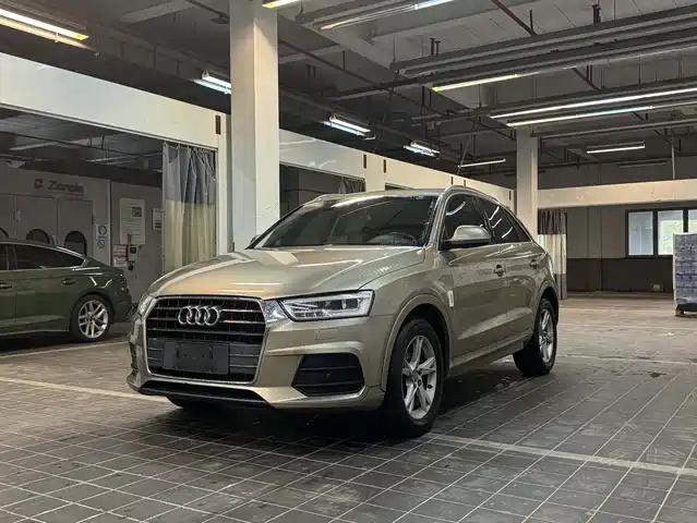 Audi Audi Q3 Audi Q3 2018 30th Anniversary Model 35 Tfsi Fashion Model — фото