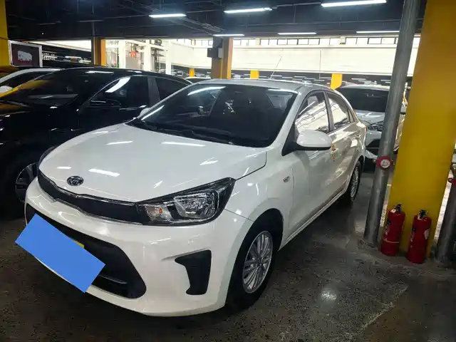 Kia Huanchi Huanchi 2020 1.4l Automatic Comfort Sunroof Version — фото