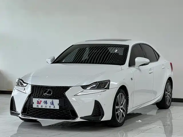Lexus Lexus Is Lexus Is 2017 300 F Sport Edition — фото