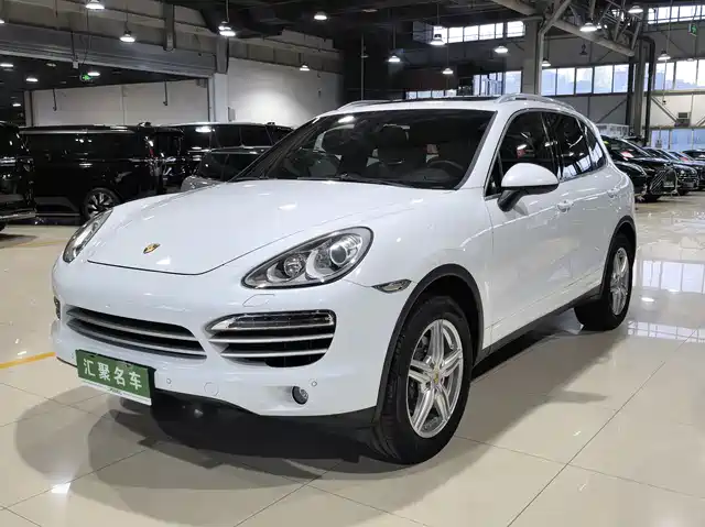 Porsche Cayenne Cayenne 2014 Cayenne Platinum Edition 3.0t — фото