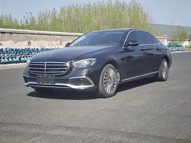 Mercedes-Benz Mercedes-Benz E-Class Mercedes-Benz E300l/2.0t/22 Models/Modified Luxury Model — фото