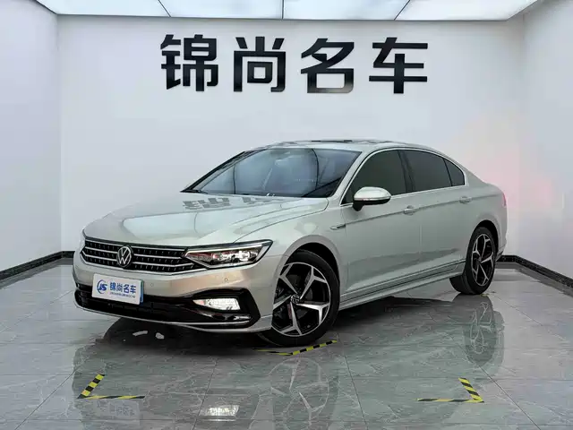 Volkswagen Magotan Magotan 2023 2 Million Commemorative Edition 330tsi Dsg Luxury Model — фото