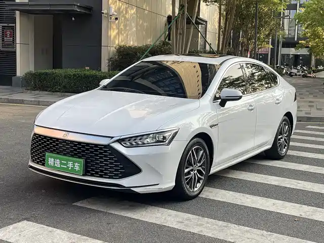 Byd Qin Plus Qin Plus 2023 Champion Edition Dm-I 55km Transcendent Type — фото