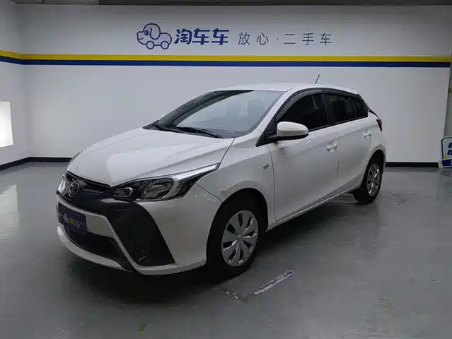 Toyota Yaris L To Dazzle Yaris L Zhixuan 2021 1.5l Cvt Leading Version — фото