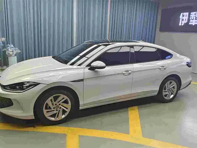 Volkswagen Lingdu Lingdu 2023 Lingdu L 280tsi Dsg Spicy Version — фото