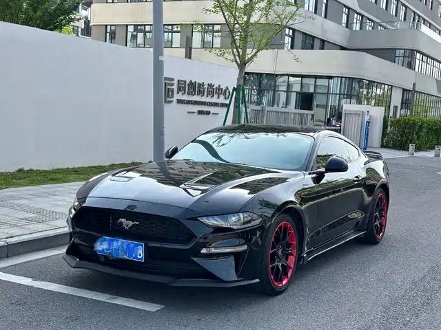 Ford Mustang Mustang 2018 2.3l Ecoboost — фото