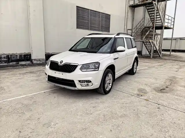 Skoda Yeti Yeti 2017 Tsi280 Dsg Forward Version — фото