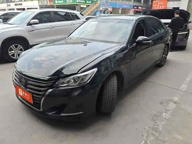 Toyota Crown Crown 2018 2.0t Fashion Edition — фото