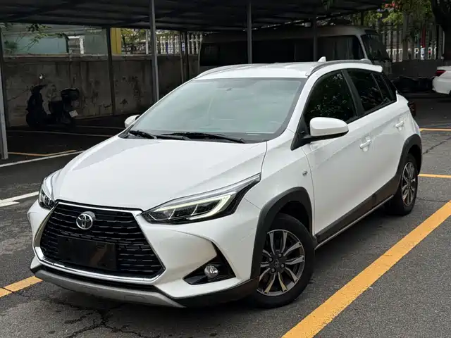 Toyota Yaris L To Dazzle Yaris L Zhixuan 2021 Zhixuan X 1.5l Cvt Deluxe Edition — фото