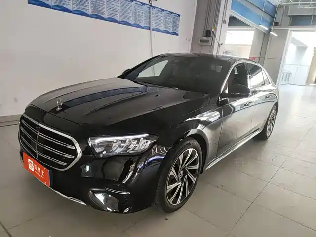 Mercedes-Benz Mercedes-Benz E-Class Mercedes-Benz E-Class 2024 E 300 L Luxury Model — фото
