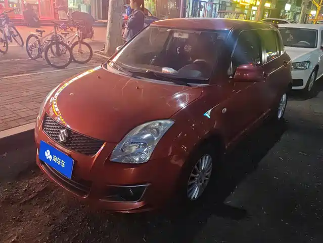 Suzuki Swift Swift 2013 1.3l Manual Value Edition — фото