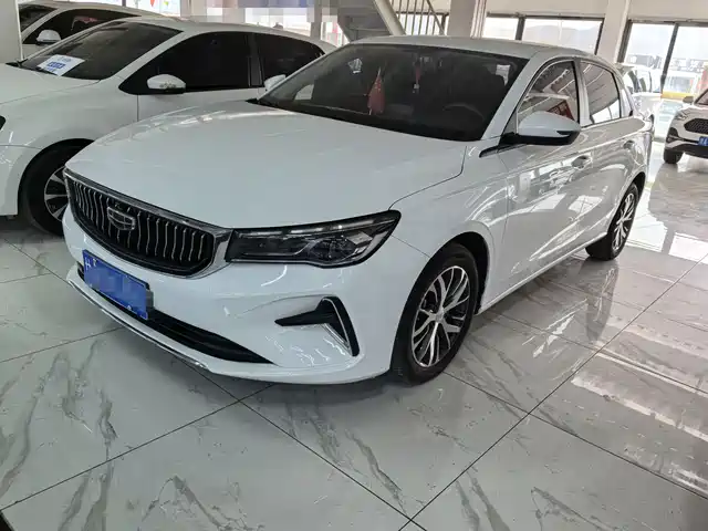 Geely Automobile Emgrand Emgrand 2023 4th Generation Champion Edition 1.5l Cvt Luxury Model — фото
