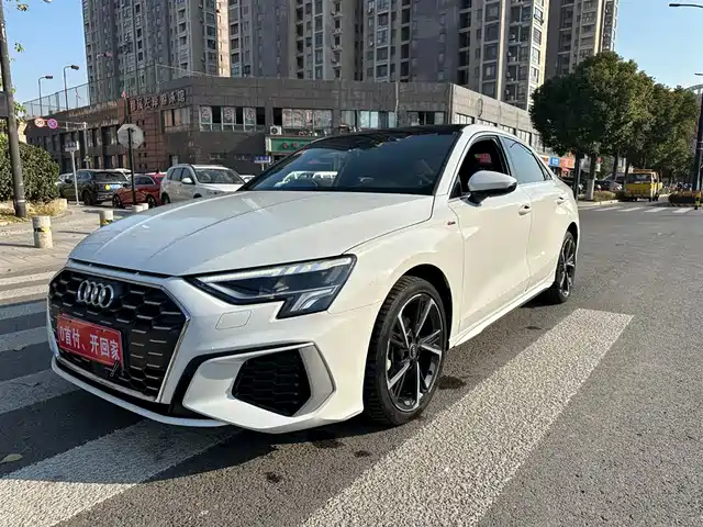 Audi Audi A3 Audi A3 2023 Facelift A3l Limousine 35 Tfsi Luxury And Elegant Model — фото