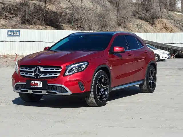 Mercedes-Benz Mercedes-Benz Gla Mercedes-Benz Gla 2018 Gla 200 Fashion Model — фото