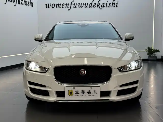 Jaguar Jaguar Xel Jaguar Xel 2019 2.0t 200ps Luxury Edition — фото