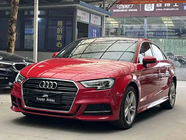 Audi Audi A3 Audi A3 2018 30th Anniversary Limousine 35 Tfsi Fashion — фото