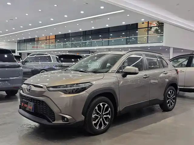 Toyota Fenglanda Fenglanda 2023 2.0l Intelligent Electric Hybrid Dual Engine Premium Edition — фото