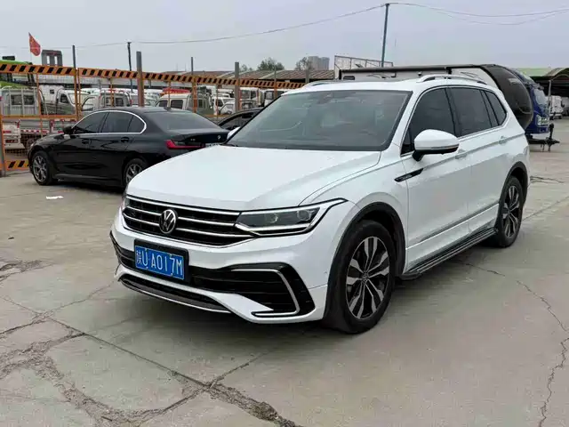 Volkswagen Tiguan L Tiguan L 2022 380tsi Automatic Four-Wheel Drive R-Line Version 7 Seats — фото