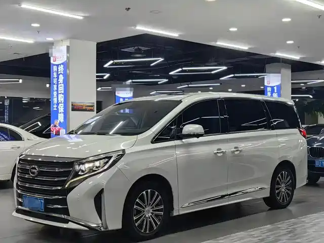 Gac Trumpchi Trumpchi M8 Trumpchi M8 2023 Lingxiu Series 390t Premium Edition — фото