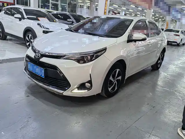 Toyota Lei Ling Ralink 2017 Facelift 185t Cvt Elite Edition National V — фото