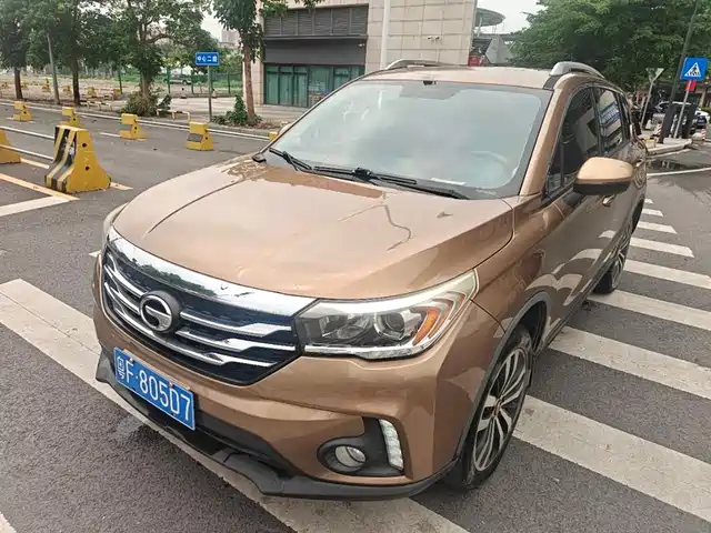 Gac Trumpchi Trumpchi Gs4 Trumpchi Gs4 2015 200t G-Dct Deluxe Edition — фото