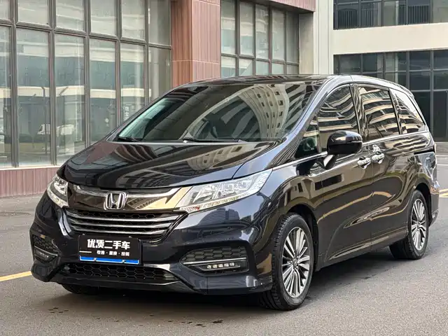 Honda Odyssey Odyssey 2018 2.4l Smart Edition — фото