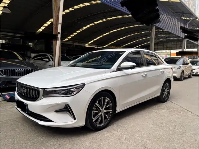 Geely Automobile Emgrand Emgrand 2022 4th Generation 1.5l Cvt Flagship Model — фото