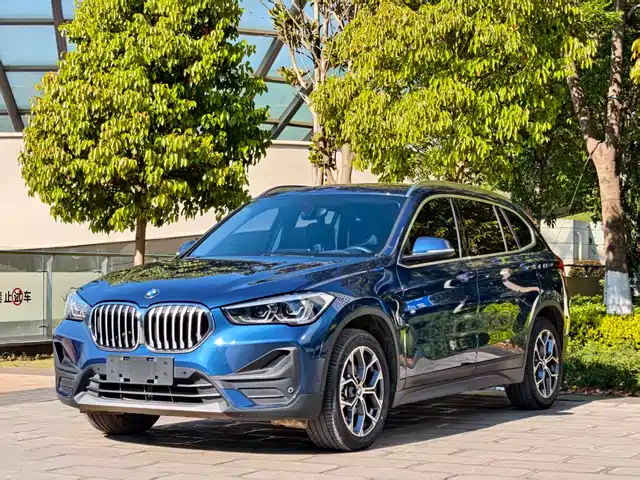 Bmw Bmw X1 Bmw X1 2022 Sdrive25li Leading Model — фото