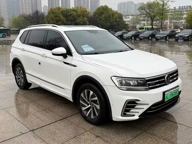 Volkswagen Tiguan L New Energy Tiguan L New Energy 2021 430phev Plug-In Hybrid Premium Edition — фото