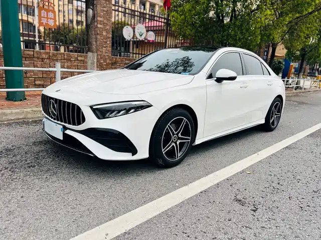 Mercedes-Benz Mercedes Benz A Class Mercedes-Benz A-Class 2023 A 180 L — фото