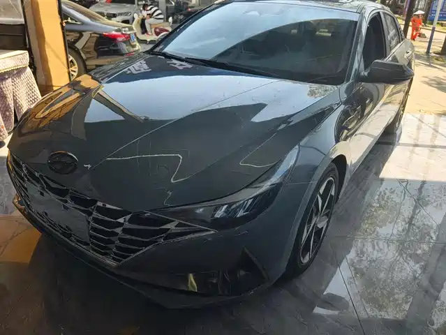 Hyundai Elantra Elantra 2021 1.5l Cvt Lux Premium Edition — фото