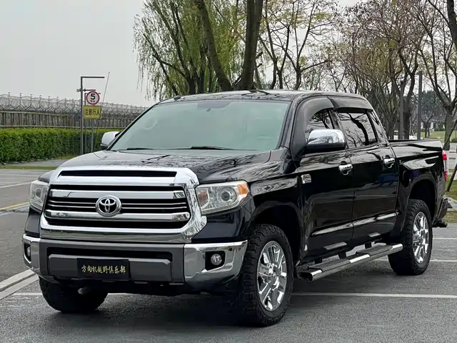 Toyota Smooth Road Tundra 2014 5.7l 1794 Edition
