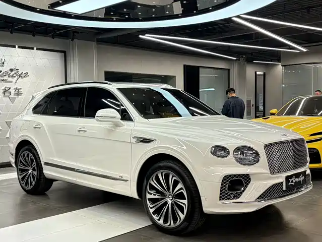 Bentley Bentayga Bentayga 2021 4.0t V8 — фото