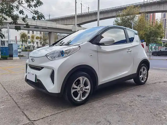 Chery New Energy Little Ant Little Ant 2018 400 4-Seater Smart Edition — фото
