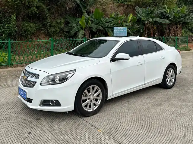 Chevrolet Malibu Malibu 2014 2.0l Automatic Luxury Version — фото