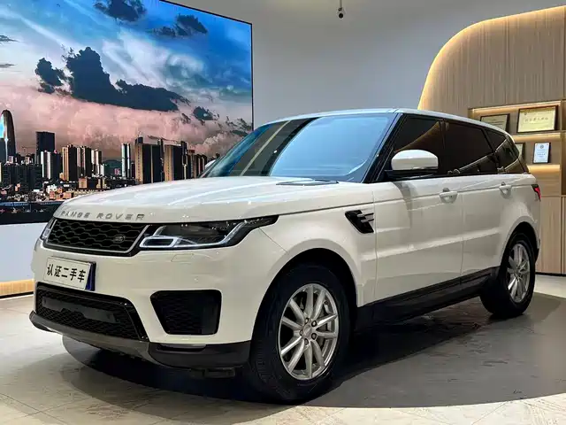 Land Rover Range Rover Sport Range Rover Sport 2020 3.0 L6 Se — фото
