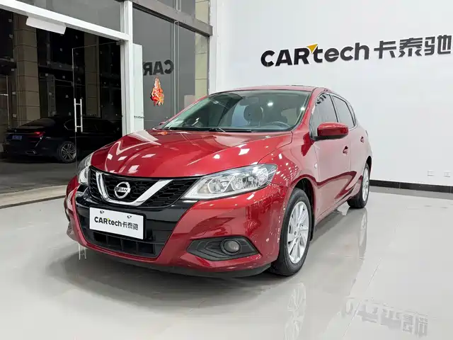 Nissan Tiida Tiida 2020 1.6l Cvt Cool Version — фото