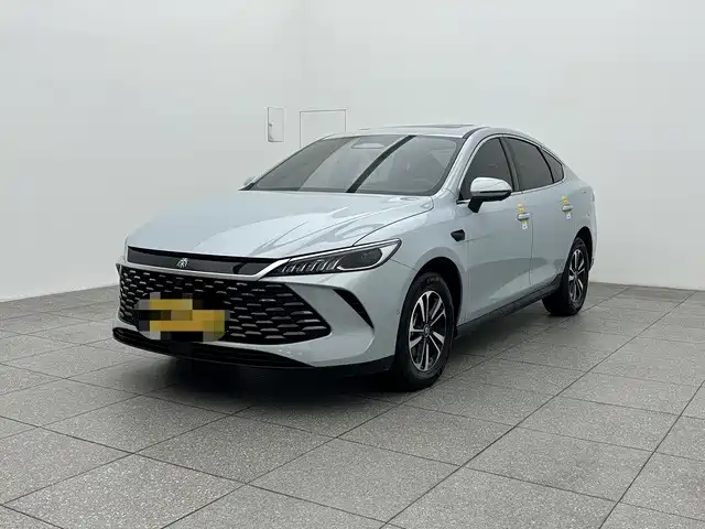 Byd Qin Plus Qin Plus 2025 Dm-I Smart Driving Edition 120km Transcendent Type — фото
