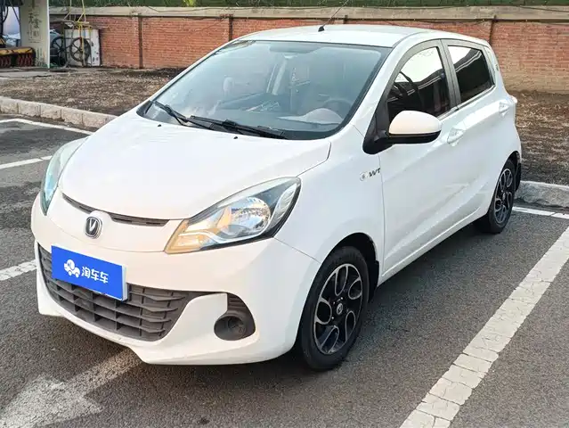 Chang'An Ben Ben Benben 2015 1.4l Manual Luxury Model National V — фото