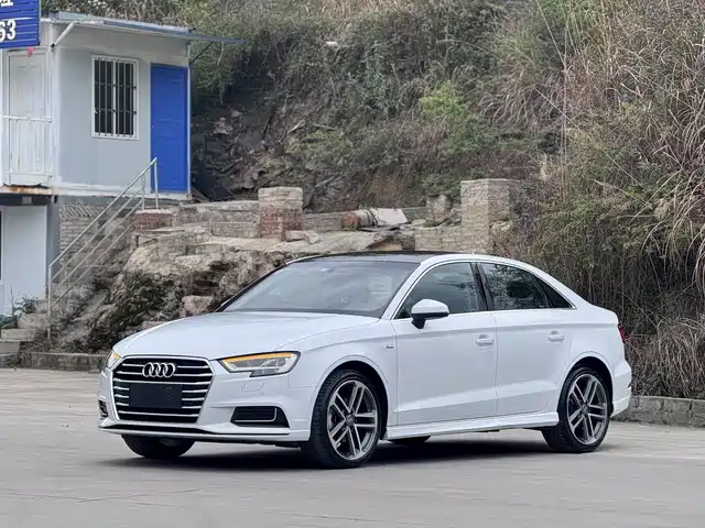 Audi Audi A3 Audi A3 2020 Limousine 35 Tfsi Fashion Type National V — фото
