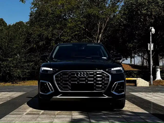 Audi Audi Q5l Audi Q5l 2021 40 Tfsi Fashionable And Dynamic — фото