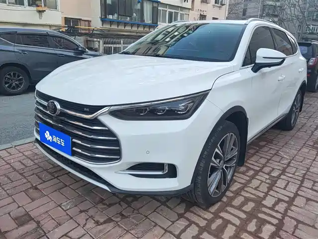 Byd Tang Tang 2018 2.0t Automatic Intelligent Premium Model 7 Seats National V — фото