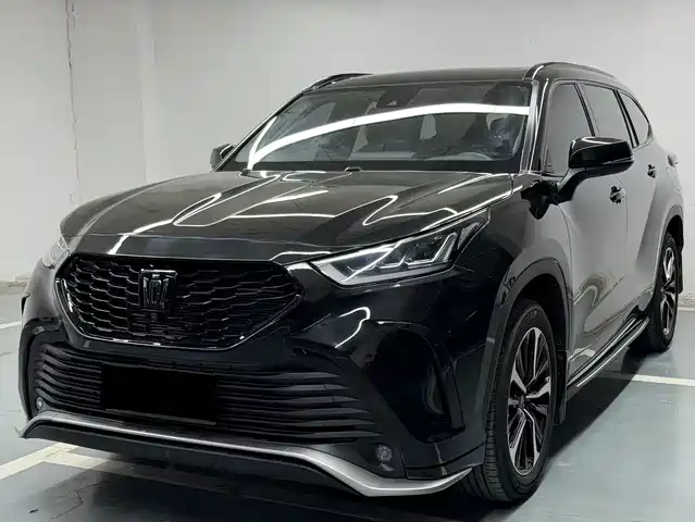 Toyota Crown Land Release Crown Lufang 2024 2.0T four-wheel drive Jinyao version — фото
