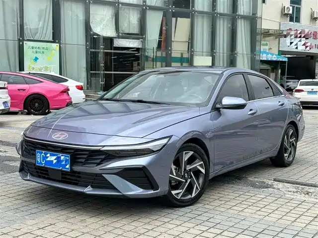Hyundai Elantra Elantra 2023 1.5l Cvt Lux Premium Edition — фото