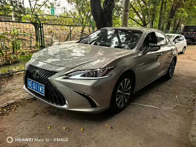 Lexus Lexus Es Lexus Es 2023 260 Excellence Edition — фото