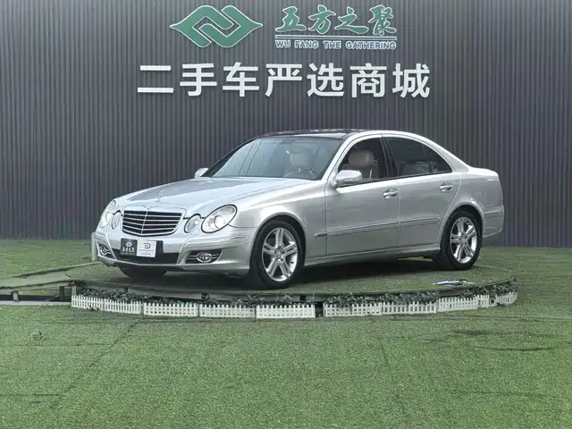 Mercedes-Benz Mercedes-Benz E-Class Mercedes-Benz E-Class 2007 E 280 Fashion Model — фото