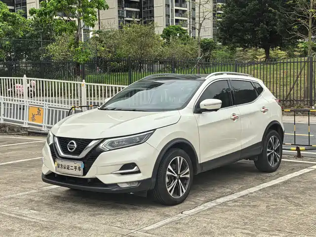 Nissan Qashqai Qashqai 2022 2.0l Cvt Xv Prem Deluxe Edition — фото