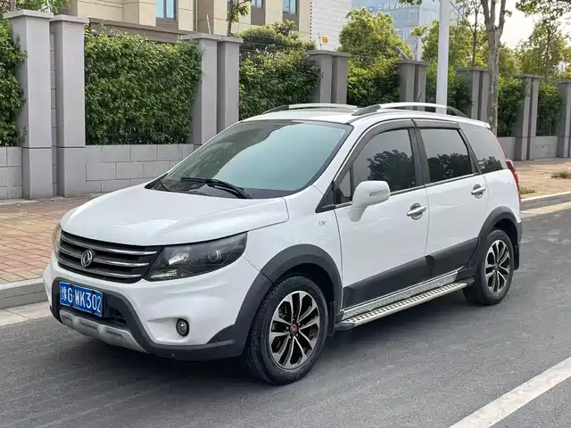 Dongfeng Is Popular Jingyi X5 Jingyi X5 2015 1.6l Manual Exclusive Type — фото
