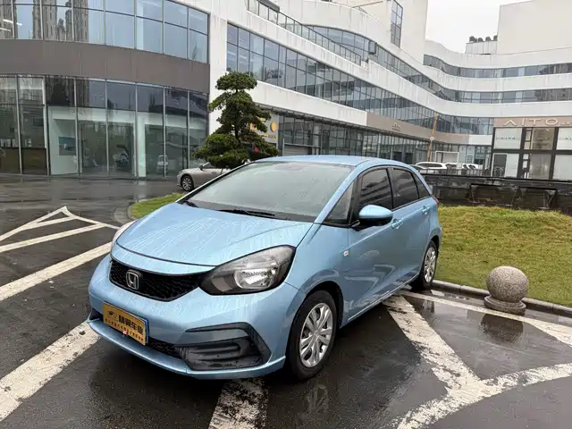 Honda Fit Fit 2021 1.5l Cvt Trendy Edition — фото