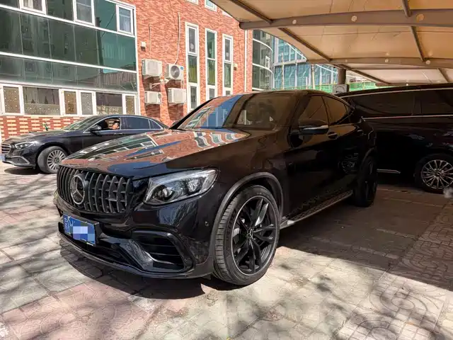 Mercedes-Benz Mercedes-Benz Glc Amg Mercedes-Benz Glc Amg 2018 Amg Glc 63 4matic+ — фото